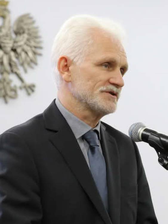 Ales Bialiatski – Nobel de la Paz 2022 El activista bielorruso Ales Bialiatski, defensor de los derechos humanos y Premio Nobel de la Paz 2022.