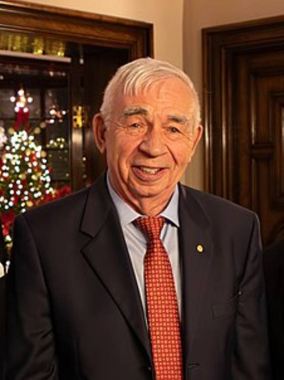 Alexei Ekimov – Premio Nobel de Química 2023 Alexei Ekimov, científico pionero en la síntesis de puntos cuánticos y Premio Nobel de Química 2023.