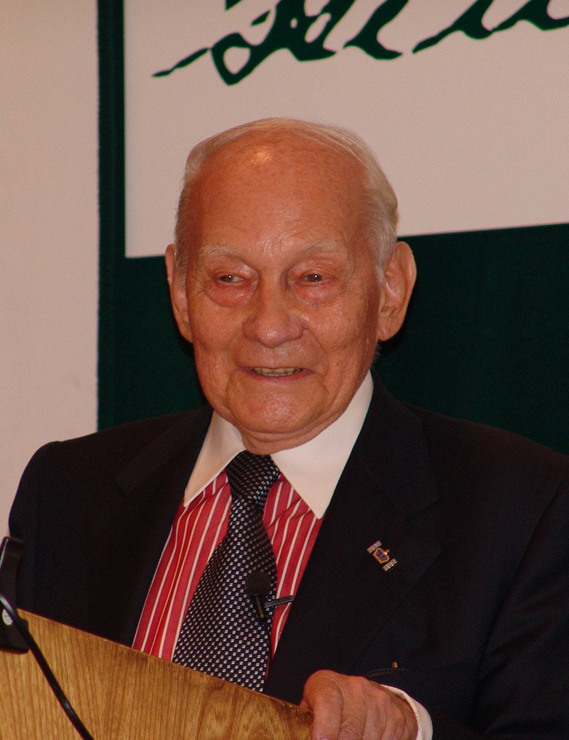Manfred Eigen
